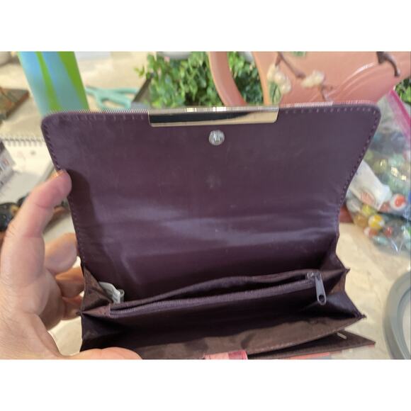 Women’s Plaid Card Billfold Wallet 7.5x4” Silver - Picture 5 of 11